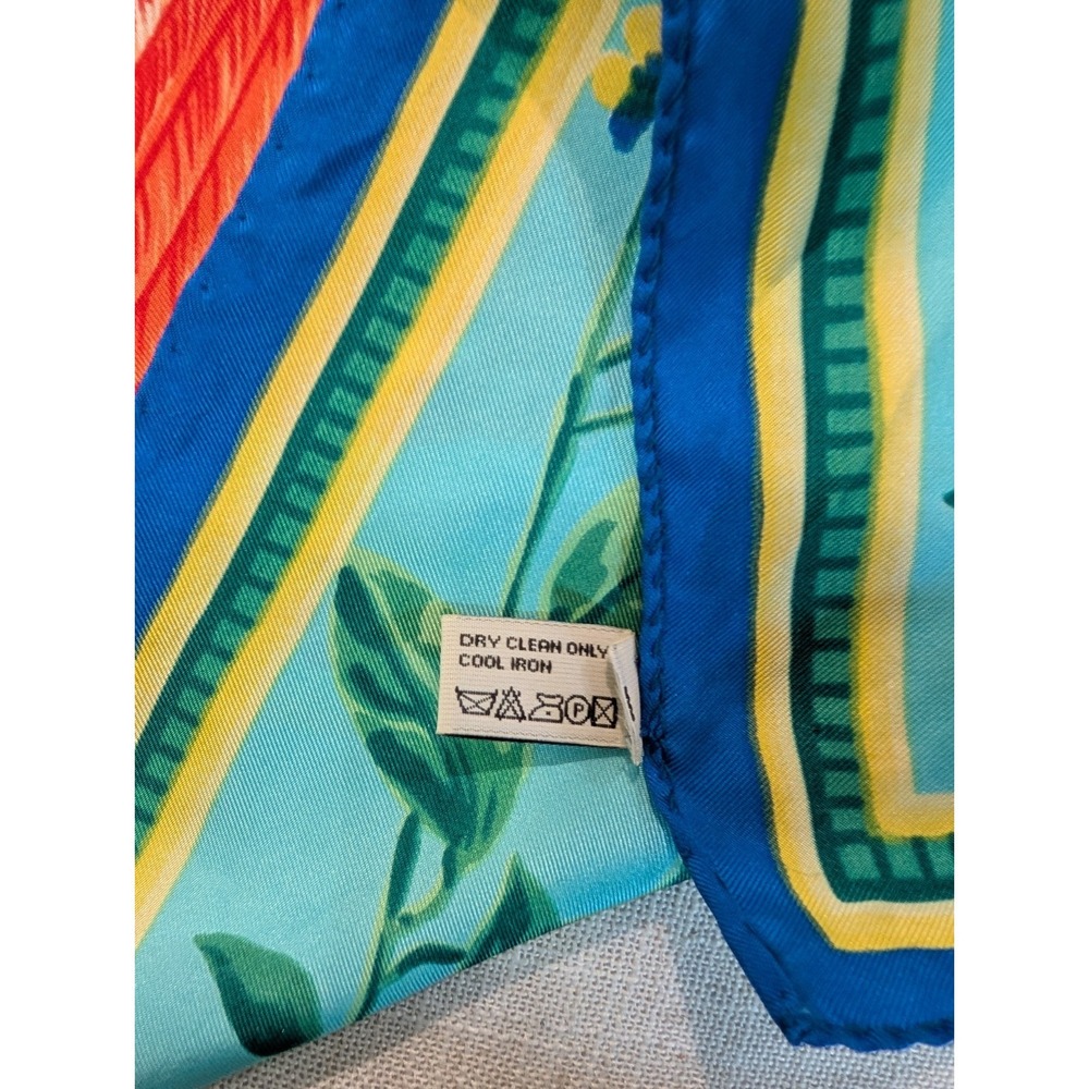 Vintage 100% Silk Scarf Parrots Tropical 34" x 34" Made in Italy - Picture 4 of 6